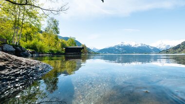View of the lake and the surrounding mountains of Zell am See-Kaprun | © Zell am See-Kaprun Tourismus