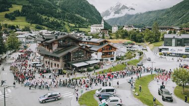 March from the town centre to the festival tent | © Zell am See-Kaprun Tourismus